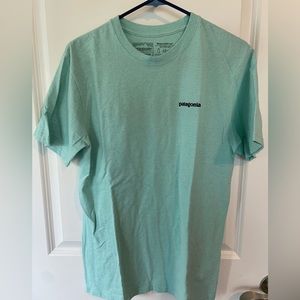 Patagonia men’s tee